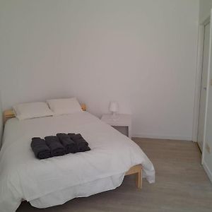 1 Bedroom Studio Sleeps 4 Βρυξέλλες Exterior photo