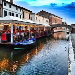 Locanda Della Pescheria Ξενοδοχείο Comacchio Exterior photo