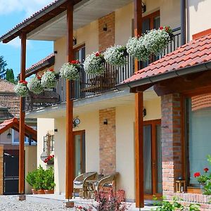 Ama Guest House Τούρντα Exterior photo