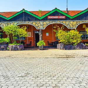 Sundowner Lodge Νακούρου Exterior photo