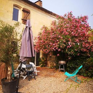 Maison De Campagne Proche Libourne Διαμέρισμα Saint-Denis-de-Pile Exterior photo