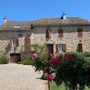 La Maison Rouzies Bed and Breakfast La Bastide-l'Eveque Exterior photo