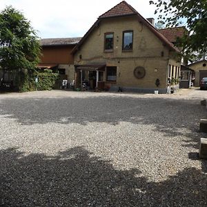 Gaestehaus Hahnenkrug Ξενοδοχείο Lottorf Exterior photo