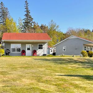 Stargazers Cove Cottages Blue Heron Middleton Exterior photo