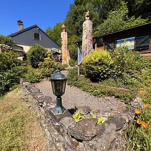 Les Trois Fenetres Bed and Breakfast Beauficel Exterior photo