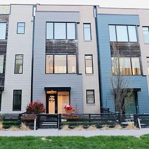 Modern Townhome Near Downtown Walk To Cws! Ομάχα Exterior photo