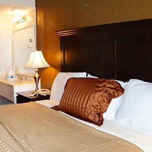 Americas Best Value Inn & Suites Kansas City Grandview Room photo