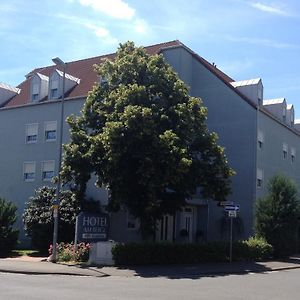 Hotel Am Bergl Σβάινφουρτ Exterior photo