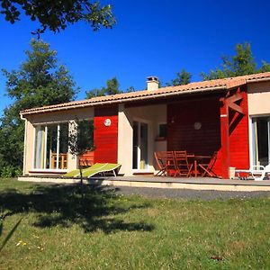 Tidy Bungalow On A Green Domain Βίλα Quillan Exterior photo