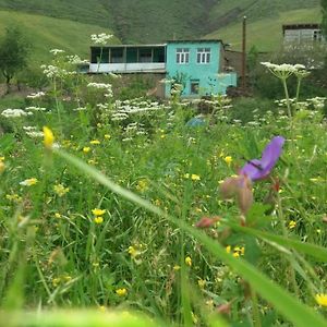 Mountain House Ξενοδοχείο Xinaliq Exterior photo