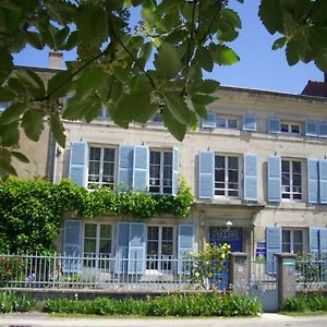 Maison De Charme De 1851 Au Coeur Des Cotes De Meuse - Fr-1-585-119 Bed and Breakfast Watronville Exterior photo