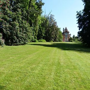 Manoir Remarquable Avec Son Parc Βίλα Chaumes-en-Brie Exterior photo