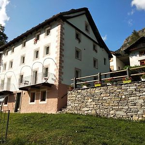 Casa Sonnenberg Διαμέρισμα Bosco Gurin Exterior photo