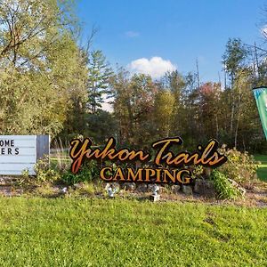 Yukon Trails Campground Ξενοδοχείο Lyndon Station Exterior photo