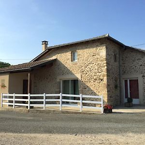 Chambres D'Hotes Du Maspourquet Saint-Santin-Aveyron Exterior photo