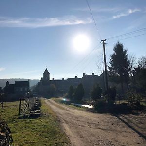 Le Logis Du Gast Chambre Rose Bed and Breakfast Le Gast Exterior photo