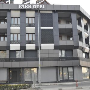 Park Otel Ντούζτζε Exterior photo