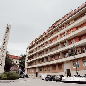 Vittoria Suite Καμπομπάσο Exterior photo