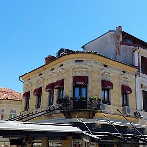 City House Central Bed and Breakfast Μπίτολα Exterior photo