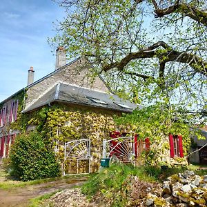 La Ferme Des Douceurs Bed and Breakfast Cervon Exterior photo