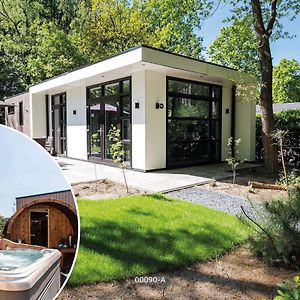 Nice Chalet With A Sauna And Spa, In A Holiday Park Located Near The Veluwe Βίλα Beekbergen Exterior photo