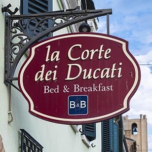 B&B Corte Dei Ducati Comacchio Exterior photo