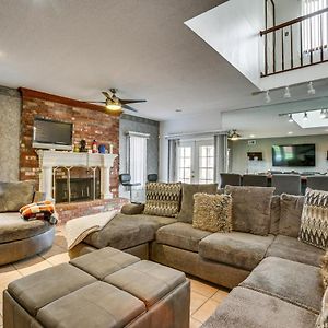 Spacious New Orleans Retreat With Wet Bar And Yard! Βίλα Exterior photo