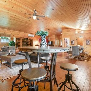 Log Cabin Within Walking Distance To Buckeye Lake Βίλα Hebron Exterior photo