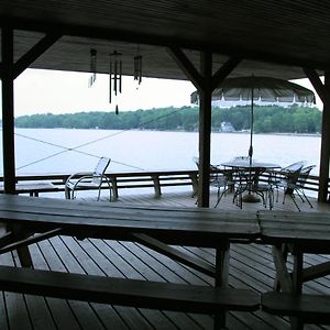 Cabin Chalet - Breathtaking Cabin In Laurel Island Βίλα East Hampton Exterior photo