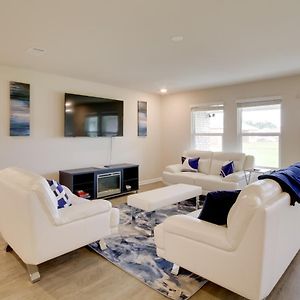 Lovely Long Beach Retreat With Covered Patio! Βίλα Exterior photo