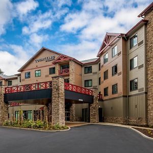 Courtyard By Marriott Olympia Ξενοδοχείο Exterior photo