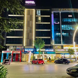 Innport Hotel Γκέμπτζε Exterior photo