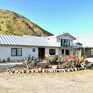 Two Pepper Ranch - A Desert Oasis Ξενοδοχείο Morongo Valley Exterior photo