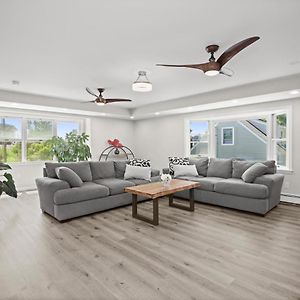 Spacious Gulf Beach Home Μίλφορντ Exterior photo