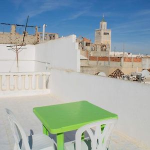 Superbe Appartement En Plein Medina De Τύνιδα Exterior photo