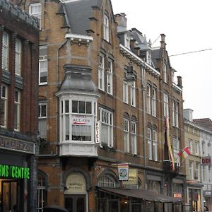 All-In Hotel 's-Hertogenbosch  Exterior photo