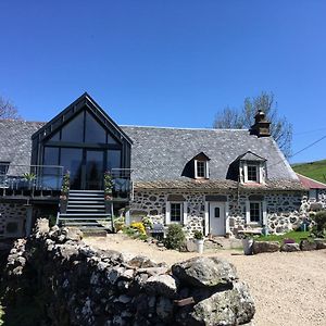 Chez Mary Elise Bed and Breakfast Le Claux Exterior photo