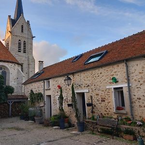 Le Portail Bleu Bed and Breakfast Châtres Exterior photo