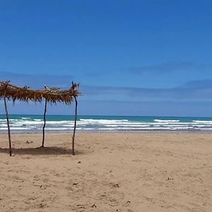 Appartement Familial A La Plage Houara Tanger-Asilah Exterior photo