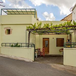 Traditional House In Fres Βίλα Καρές Exterior photo