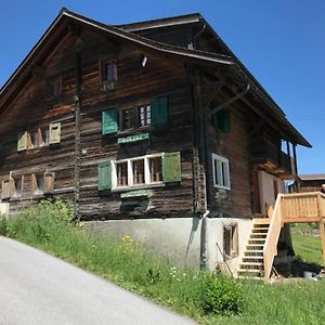 Casa Vanellus / Vignogn / Val Lumnezia / Near Laax Βίλα Exterior photo