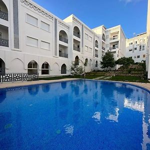 Magnifique Appartement Avec Piscine Et Vue Sur Mer Ταγγέρη Exterior photo