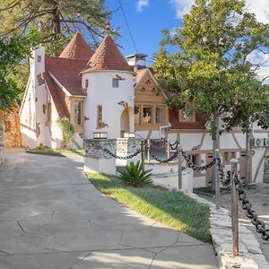 The Magic Castle Διαμέρισμα Σάντα Κλαρίτα Exterior photo