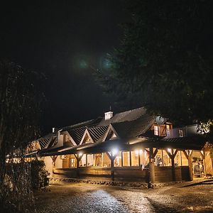 Karczma Taberska Ξενοδοχείο Kolesin Exterior photo