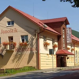 Penzion Janostik Ξενοδοχείο Rožnov pod Radhoštěm Exterior photo