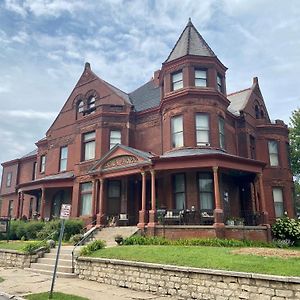 Vineyard Mansion B&B Saint Joseph Exterior photo