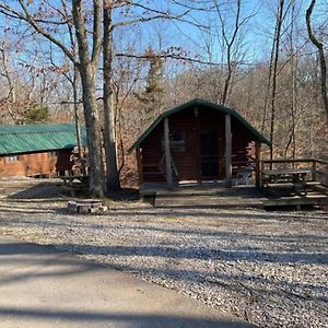 Lovely Rustic Cabin In Bloomington Βίλα Exterior photo