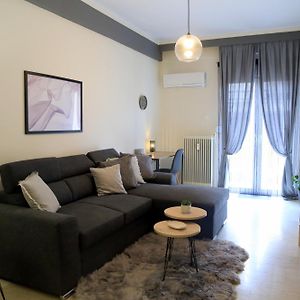 Newly Renovated Central 2 Bedroom Apartment In Κοζάνη Exterior photo