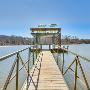 Lake Hartwell Retreat With 2-Tier Dock And Boat Slip! Βίλα Seneca Exterior photo