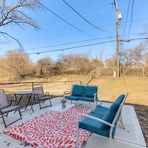 Pet-Friendly Getaway - Walk To Quail Creek Park Βίλα Merriam Exterior photo